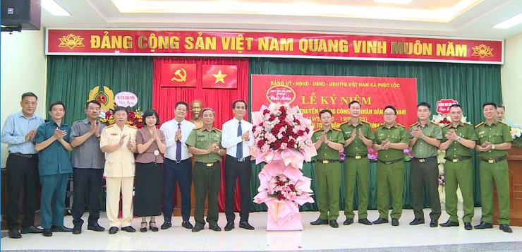 Phúc Lộc tổ chức Lễ kỷ niệm 80 năm Ngày truyền thống Công an nhân dân Việt Nam, 20 năm Ngày hội toàn dân bảo vệ an ninh Tổ quốc- Ảnh 5.