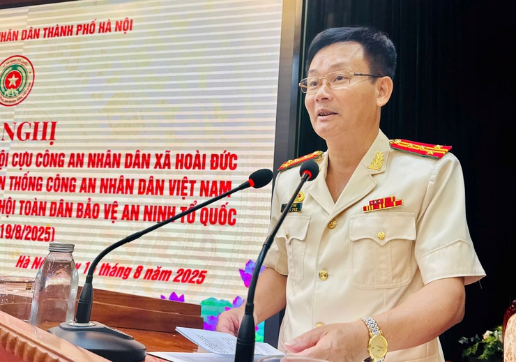 Hoài Đức ra mắt Chi hội Cựu CAND xã và gặp mặt kỷ niệm 80 năm Ngày truyền thống Công an nhân dânViệt Nam 19/8/1945 - 19/8/2025- Ảnh 7.