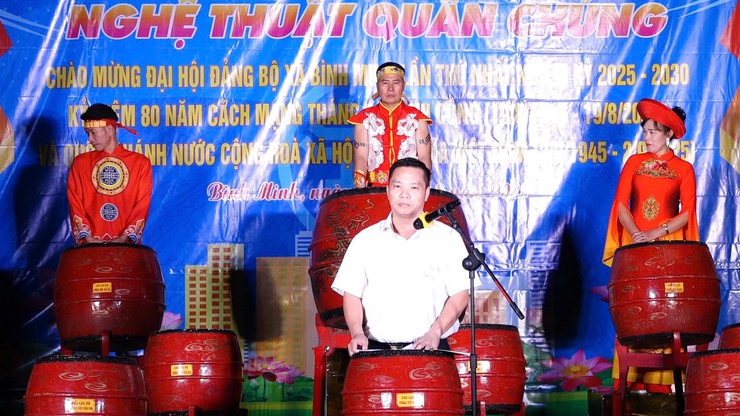 Đặc sắc chương trình nghệ thuật chào mừng Đại hội đại biểu Đảng bộ xã Bình Minh lần thứ I, nhiệm kỳ 2025–2030- Ảnh 2.