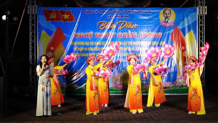 Đặc sắc chương trình nghệ thuật chào mừng Đại hội đại biểu Đảng bộ xã Bình Minh lần thứ I, nhiệm kỳ 2025–2030- Ảnh 9.