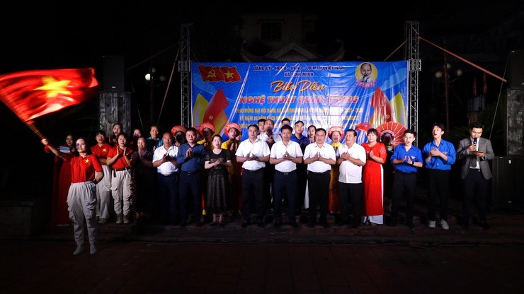 Đặc sắc chương trình nghệ thuật chào mừng Đại hội đại biểu Đảng bộ xã Bình Minh lần thứ I, nhiệm kỳ 2025–2030- Ảnh 10.