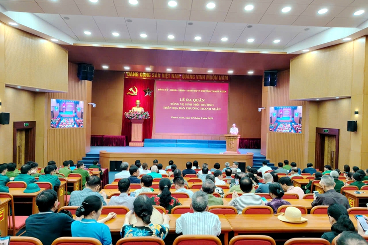 Phường Thanh Xuân phát động phong trào "Sáng - Xanh - Sạch - Đẹp", hướng tới một Thủ đô văn minh- Ảnh 1.
