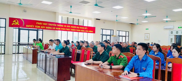 Xã Nam Phù tuyên truyền ứng dụng công nghệ thông tin và chuyển đổi số cho các đoàn thể- Ảnh 2.