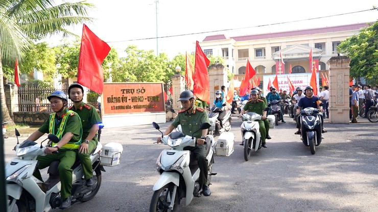 Công an xã Dương Hoà chủ động bám sát địa bàn, đảm bảo giữ vững an ninh trật tự - Ảnh 1.