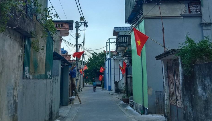 Rực rỡ cờ hoa chào mừng Đại hội đại biểu Đảng bộ xã- Ảnh 15.
