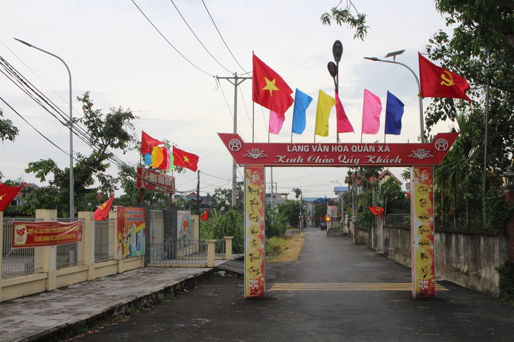 Rực rỡ cờ hoa chào mừng Đại hội đại biểu Đảng bộ xã- Ảnh 24.