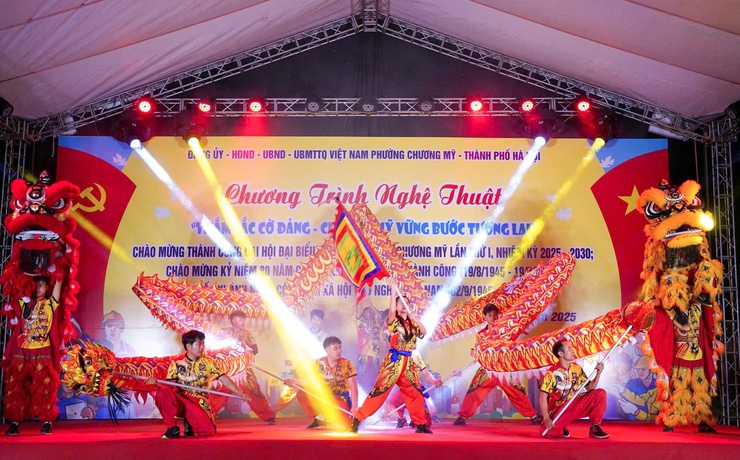 Chương Mỹ chào mừng thành công Đại hội đại biểu Đảng bộ phường lần thứ I, nhiệm kỳ 2025 – 2030; chào mừng kỷ niệm các ngày lễ lớn của đất nước- Ảnh 4.