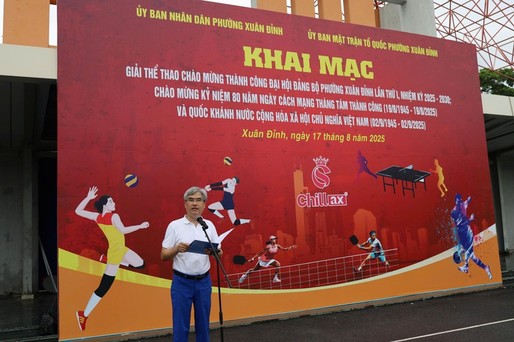 235 vận động viên tham gia Giải Thể dục Thể thao
chào mừng thành công Đại hội Đảng bộ phường Xuân Đỉnh lần thứ I nhiệm kỳ 2025-2030
- Ảnh 2.