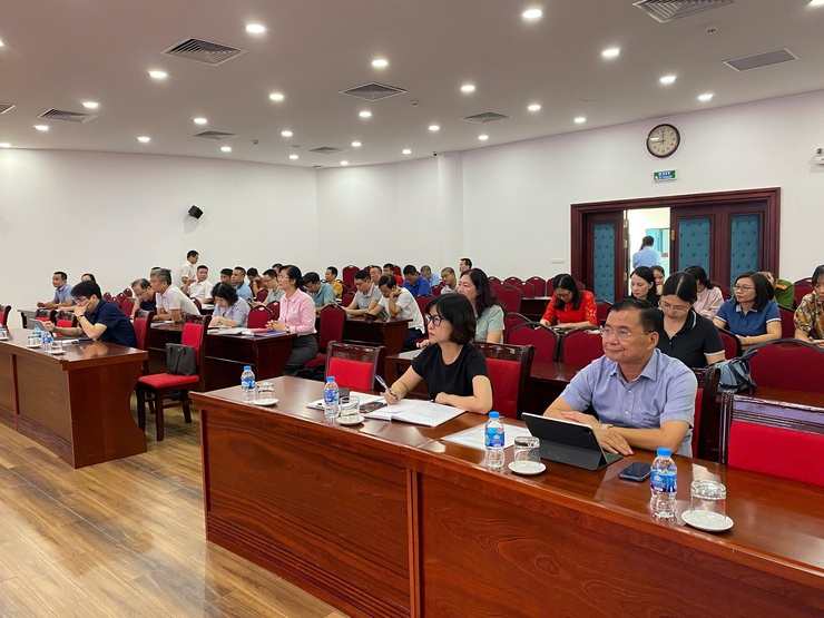 Phường Cầu Giấy: Tập huấn Luật Xử lý vi phạm hành chính (sửa đổi năm 2025) và các điểm mới của Nghị định hướng dẫn thi hành- Ảnh 1.