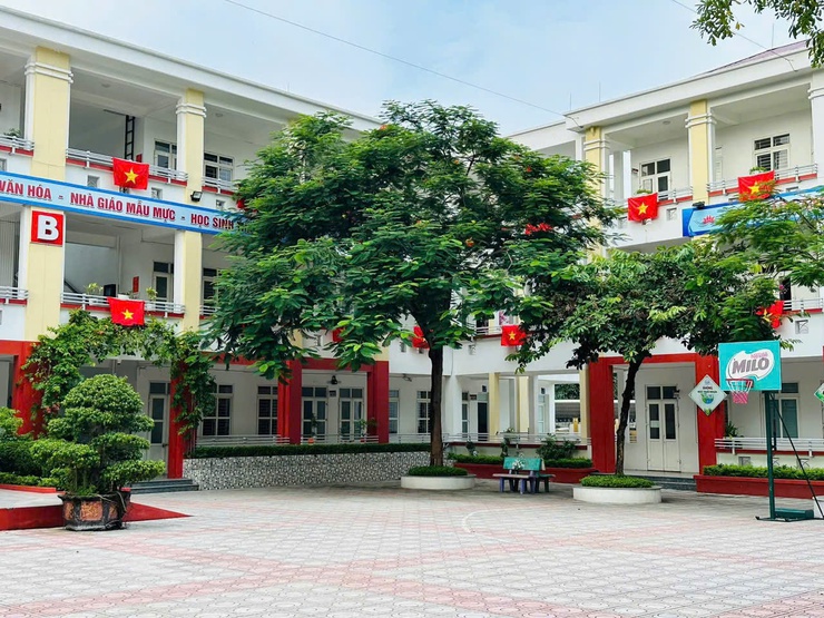 Hình ảnh tuyên truyền, cổ động trực quan chào mừng Đại hội đại biểu Đảng bộ phường Bồ Đề lần thứ I, nhiệm kỳ 2025 - 2030- Ảnh 15.