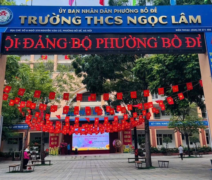 Hình ảnh tuyên truyền, cổ động trực quan chào mừng Đại hội đại biểu Đảng bộ phường Bồ Đề lần thứ I, nhiệm kỳ 2025 - 2030- Ảnh 17.