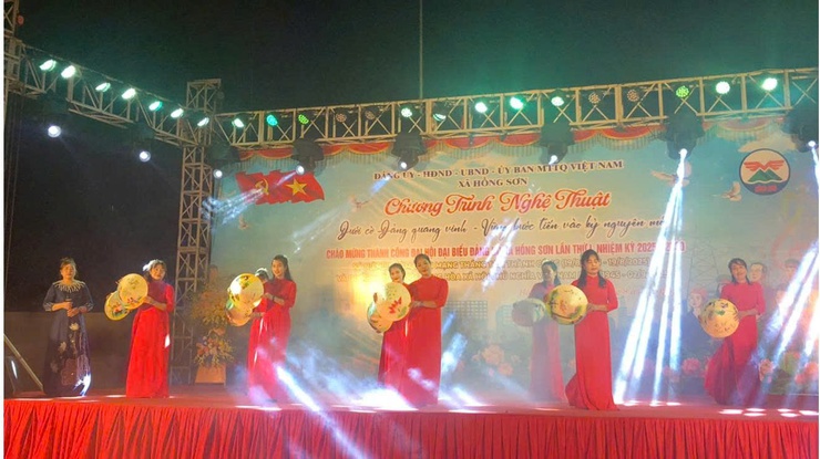 Ấn tượng chương trình nghệ thuật Chào mừng thành công Đại hội Đảng bộ xã Hồng Sơn lần thứ Nhất, nhiệm kỳ 2025 - 2030- Ảnh 11.
