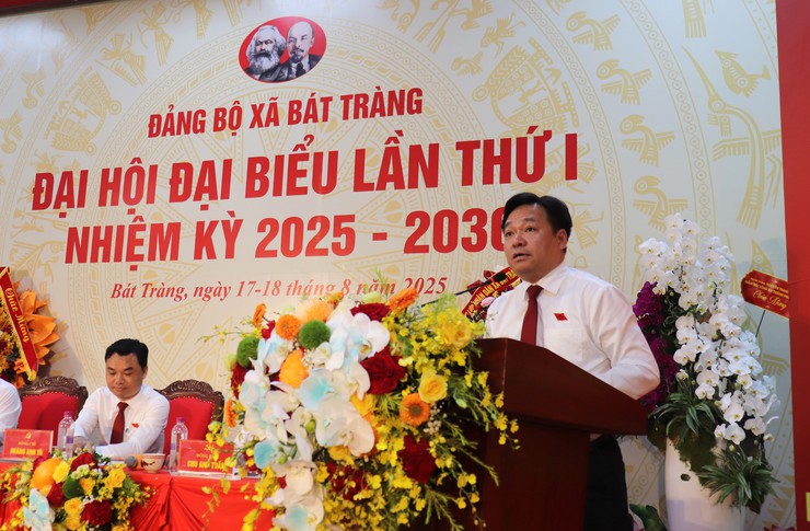 Đại hội đại biểu Đảng bộ xã Bát Tràng lần thứ I, nhiệm kỳ 2025-2030 thành công tốt đẹp- Ảnh 4.