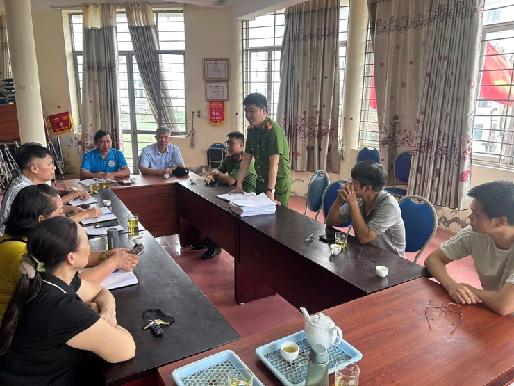 Tăng cường công tác điều tra cơ bản, quản lý nhà nước trong công tác PCCC trên địa bàn phường- Ảnh 1.