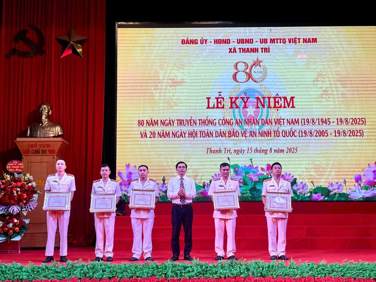 Công an xã Thanh Trì: Khẳng định vai trò nòng cốt trong công tác đảm bảo an ninh trật tự- Ảnh 9.