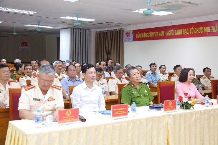 Công bố Quyết định thành lập Chi hội Cựu Công an Nhân dân phường Dương Nội- Ảnh 1.