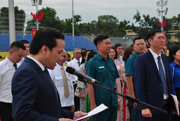 ĐẢNG BỘ PHƯỜNG ĐÔNG NGẠC TỔ CHỨC LỄ BÁO CÔNG DÂNG BÁC TRƯỚC THỀM ĐẠI HỘI ĐẠI BIỂU LẦN THỨ I, NHIỆM KỲ 2025-2030- Ảnh 2.