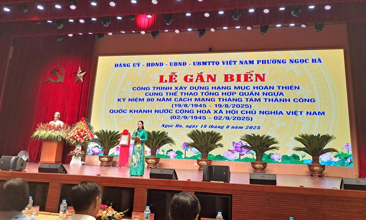 Phường Ngọc Hà tổ chức Lễ gắn biển công trình khu liên hợp Cung thể thao tổng hợp Quần Ngựa- Ảnh 5.
