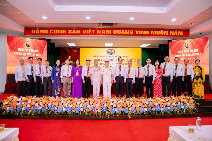 ĐẢNG BỘ PHƯỜNG ĐÔNG NGẠC TỔ CHỨC ĐẠI HỘI ĐẠI BIỂU LẦN THỨ I, NHIỆM KỲ 2025 – 2030 CỦA NGÀY LÀM VIỆC THỨ NHẤT (PHIÊN TRÙ BỊ)- Ảnh 7.