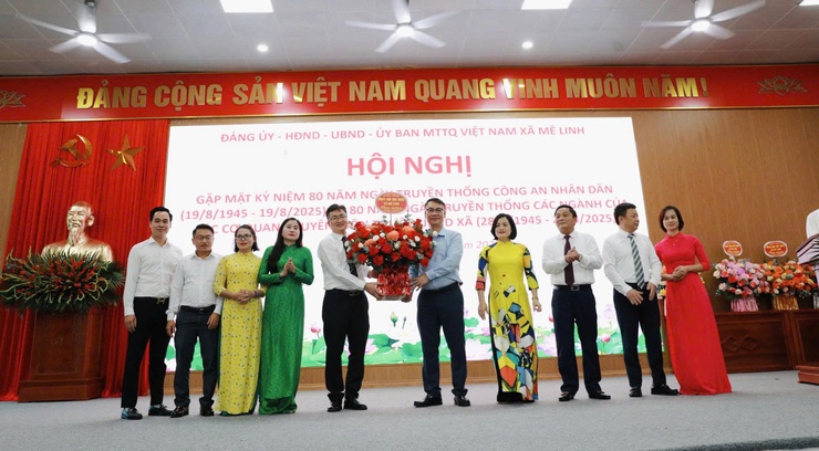 Mê Linh: Gặp mặt kỷ niệm 80 năm ngày truyền thống các ngành- Ảnh 4.