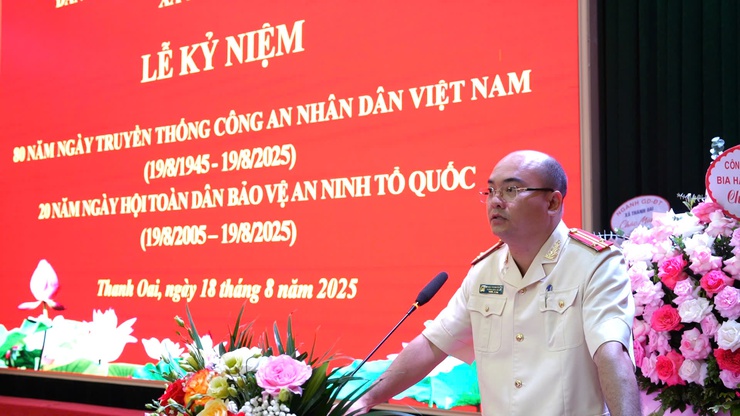 Xã Thanh Oai: Phát huy truyền thống 80 năm Công an nhân dân, xây dựng thế trận an ninh nhân dân vững chắc- Ảnh 7.