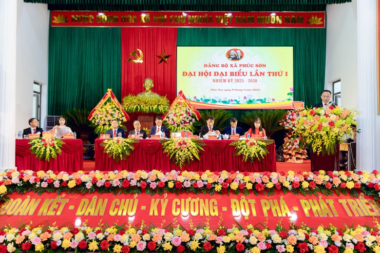 Đảng bộ xã Phúc Sơn tổ chức Đại hội lần thứ I, nhiệm kỳ 2025 – 2030: Khẳng định dấu mốc lịch sử trong tiến trình đổi mới và thực hiện chính quyền 2 cấp với phương châm "Đoàn kết - Dân chủ- Kỷ cương - đột phá -- Ảnh 2.
