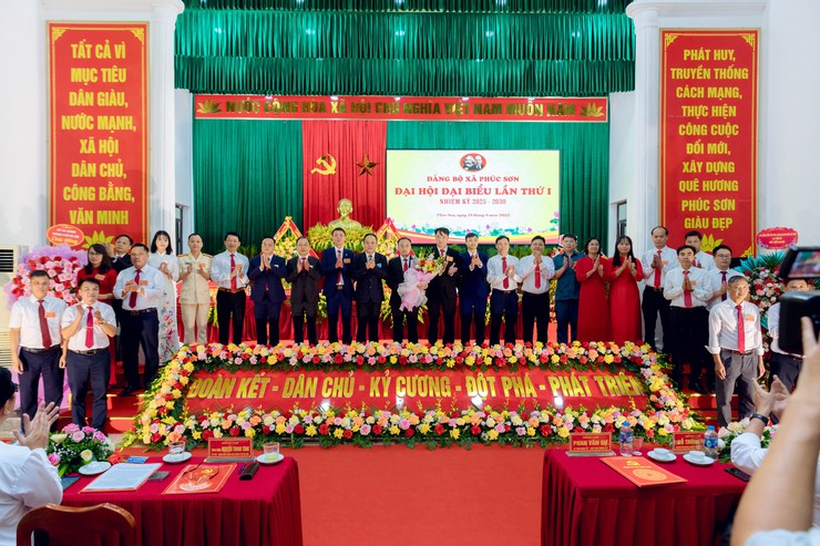 Đảng bộ xã Phúc Sơn tổ chức Đại hội lần thứ I, nhiệm kỳ 2025 – 2030: Khẳng định dấu mốc lịch sử trong tiến trình đổi mới và thực hiện chính quyền 2 cấp với phương châm "Đoàn kết - Dân chủ- Kỷ cương - đột phá -- Ảnh 5.
