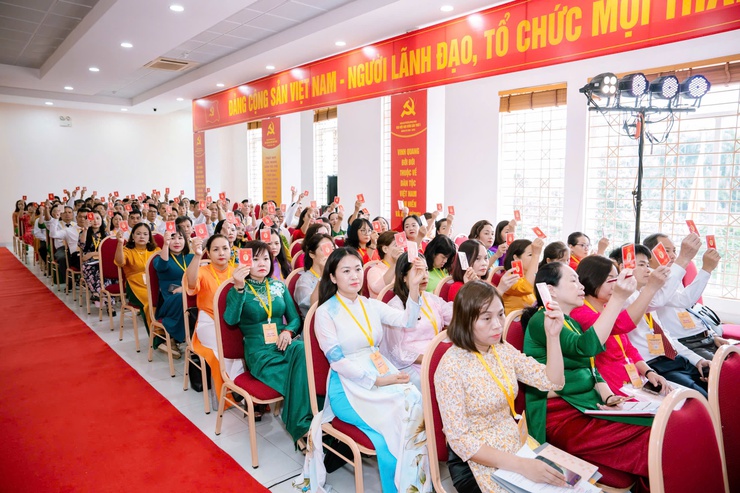 ĐẢNG BỘ PHƯỜNG ĐÔNG NGẠC TỔ CHỨC ĐẠI HỘI ĐẠI BIỂU LẦN THỨ I, NHIỆM KỲ 2025 – 2030 CỦA NGÀY LÀM VIỆC THỨ NHẤT (PHIÊN TRÙ BỊ)- Ảnh 2.