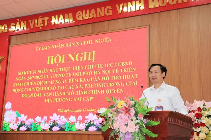 Phú Nghĩa: Sơ kết 20 ngày đầu thực hiện Chiến dịch “45 ngày đêm ra quân hỗ trợ hoạt động chuyển đổi số tại các xã, phường trong giai đoạn đầu vận hành mô hình chính quyền địa phương hai cấp”- Ảnh 2.