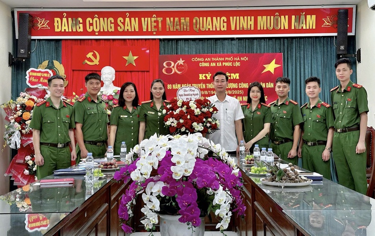 Công an xã Phúc Lộc: Nhiều hoạt động thi đua sôi nổi chào mừng ngày truyền thống lực lượng CAND và các ngày lễ lớn của đất nước- Ảnh 3.