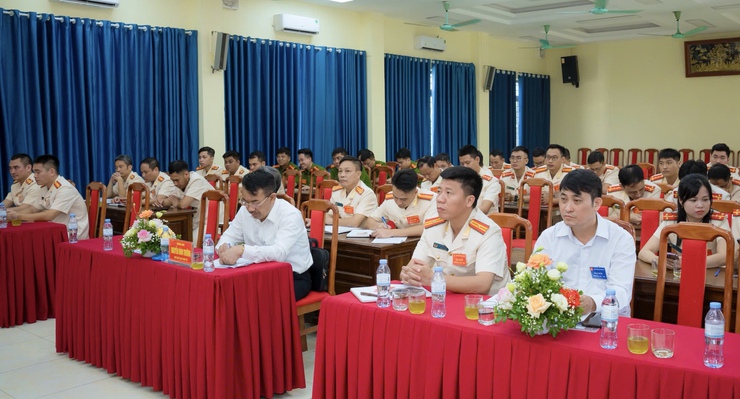 Công an xã Phúc Lộc: Nhiều hoạt động thi đua sôi nổi chào mừng ngày truyền thống lực lượng CAND và các ngày lễ lớn của đất nước- Ảnh 6.