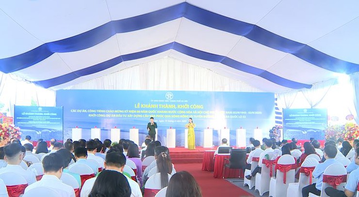 Hà Nội: Khởi công Dự án đầu tư xây dựng cầu Vân Phúc qua sông Hồng và tuyến đường nối Quốc lộ 32- Ảnh 7.