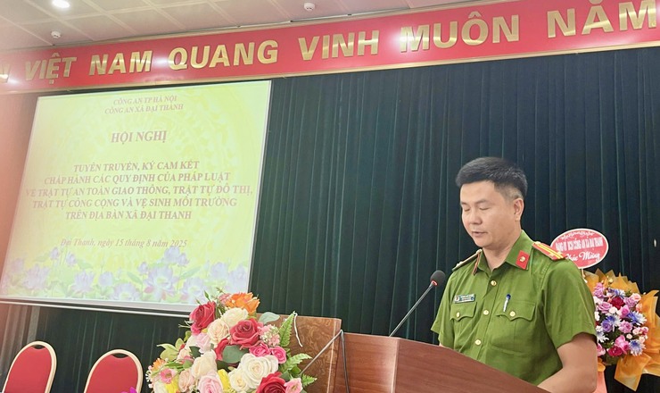 Hội nghị tuyên truyền, ký cam kết chấp hành các quy định của pháp luật về trật tự văn minh đô thị, trật tự công cộng và vệ sinh môi trường trên địa bàn xã Đại Thanh- Ảnh 2.