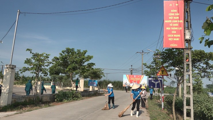 Xã Minh Châu ra quân tổng vệ sinh môi trường chào mừng Đại hội Đảng bộ xã lần thứ I, nhiệm kỳ 2025–2030- Ảnh 7.