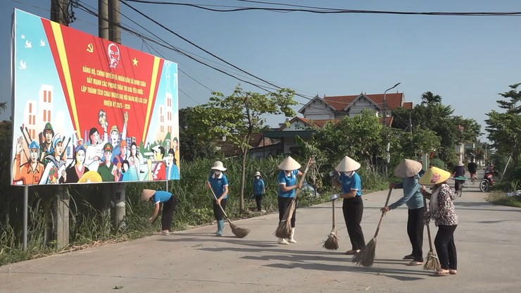 Xã Minh Châu ra quân tổng vệ sinh môi trường chào mừng Đại hội Đảng bộ xã lần thứ I, nhiệm kỳ 2025–2030- Ảnh 4.