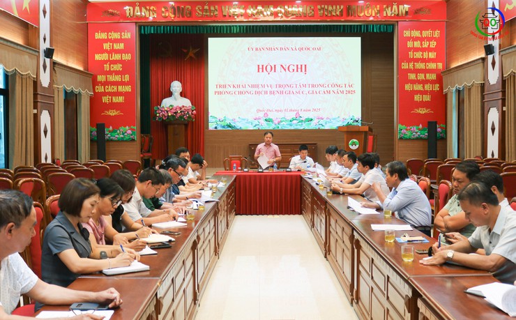 Xã Quốc Oai triển khai nhiệm vụ trọng tâm trong công tác phòng, chống dịch bệnh gia súc, gia cầm năm 2025- Ảnh 1.