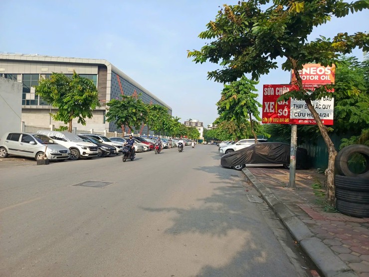 Phường Hoàng Liệt tổ chức Lễ phát động ra quân chỉnh trang, sắp xếp trật tự văn minh đô thị và phong trào “Toàn dân tham gia tổng vệ sinh môi trường” xây dựng đô thị “Sáng - Xanh - Sạch - Đẹp”- Ảnh 4.