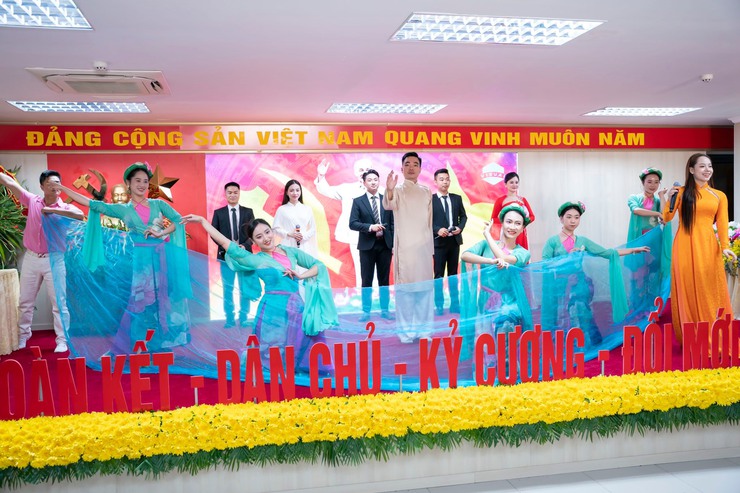 Đại hội Đảng bộ phường Dương Nội lần thứ I, nhiệm kỳ 2025 – 2030 thành công tốt đẹp- Ảnh 3.