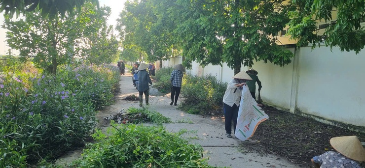 Hòa Xá đồng loạt ra quân tổng vệ sinh môi trường: Chung tay để quê hương sáng – xanh – sạch – đẹp hơn- Ảnh 13.