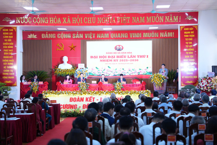 ĐẠI HỘI ĐẠI BIỂU ĐẢNG BỘ XÃ DÂN HÒA LẦN THỨ I, NHIỆM KỲ 2025- 2030 : VỮNG BƯỚC TIẾN VÀO KỶ NGUYÊN MỚI- Ảnh 12.