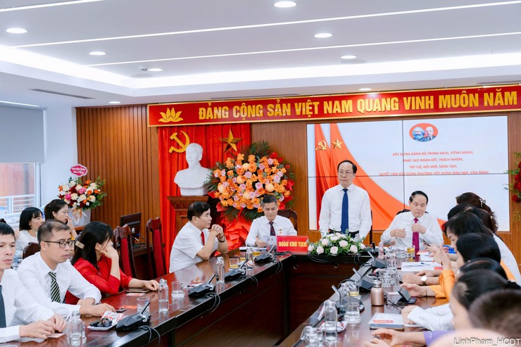 Đại hội Đảng bộ Doanh nghiệp phường Việt Hưng lần thứ I, nhiệm kỳ 2025 - 2030- Ảnh 1.