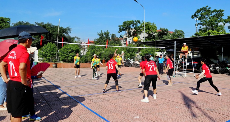 Khai mạc giải thể thao chào mừng Đại hội Đảng xã Đoài Phương- Ảnh 2.