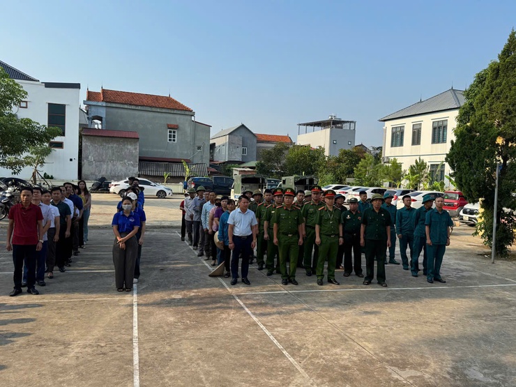 Xã Kim Anh: Phát động phong trào thi đua " Sáng- xanh- sạch- đẹp"- Ảnh 3.