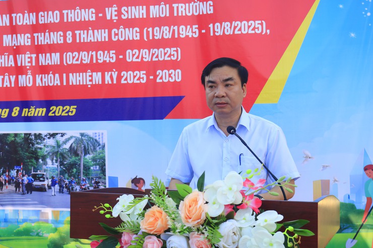 TÂY MỖ PHÁT ĐỘNG ĐỢT CAO ĐIỂM VỀ TRẬT TỰ ĐÔ THỊ, AN TOÀN GIAO THÔNG VÀ VỆ SINH MÔI TRƯỜNG CHÀO MỪNG CÁC NGÀY LỄ LỚN VÀ ĐẠI HỘI ĐẢNG BỘ PHƯỜNG- Ảnh 3.