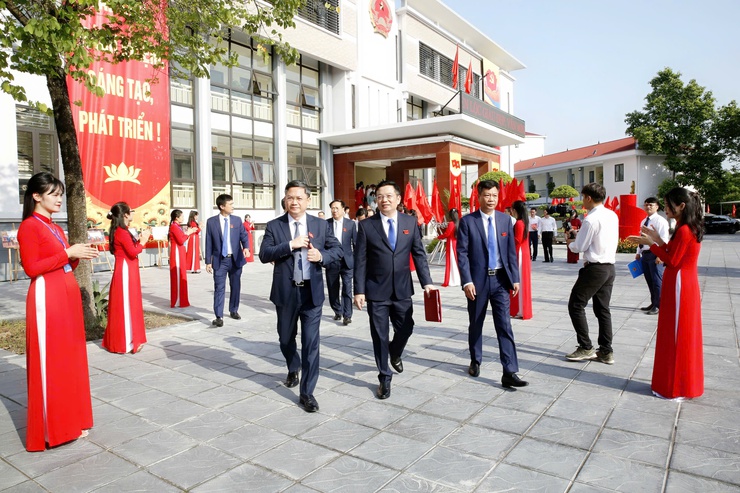 Đại hội đại biểu Đảng bộ xã Thiên Lộc lần thứ I: Dấu mốc khẳng định vai trò hạt nhân chính trị, xây nền tảng phát triển bền vững trong nhiệm kỳ mới- Ảnh 11.