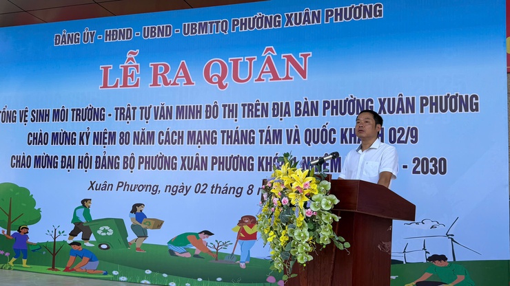 Phường Xuân Phương phát động đợt cao điểm về trật tự đô thị, an toàn giao thông và vệ sinh môi trường Chào mừng các ngày Lễ lớn và Đại hội Đảng bộ Phường- Ảnh 4.