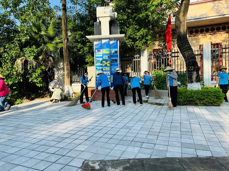 Xã Thanh Trì: Từng bước làm thay đổi diện mạo, cảnh quan đô thị, tạo điểm nhấn, xây dựng xã “Sáng - Xanh - Sạch - Đẹp”- Ảnh 13.