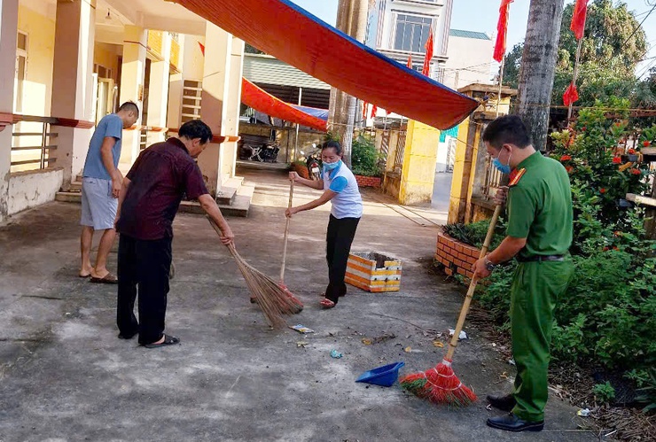 Phường Chương Mỹ phát động phong trào “Sáng - Xanh - Sạch - Đẹp”, ra quân tổng vệ sinh môi trường- Ảnh 21.