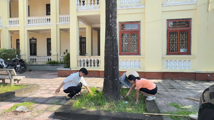 Tam Hưng phát động phong trào thi đua "Sáng – Xanh – Sạch – Đẹp": Lan tỏa trách nhiệm, kiến tạo môi trường sống văn minh- Ảnh 7.