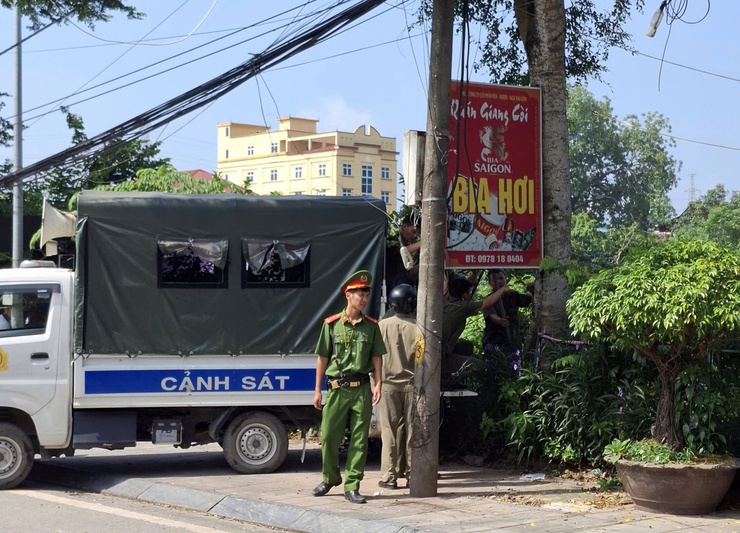 Phường Chương Mỹ phát động phong trào “Sáng - Xanh - Sạch - Đẹp”, ra quân tổng vệ sinh môi trường- Ảnh 19.